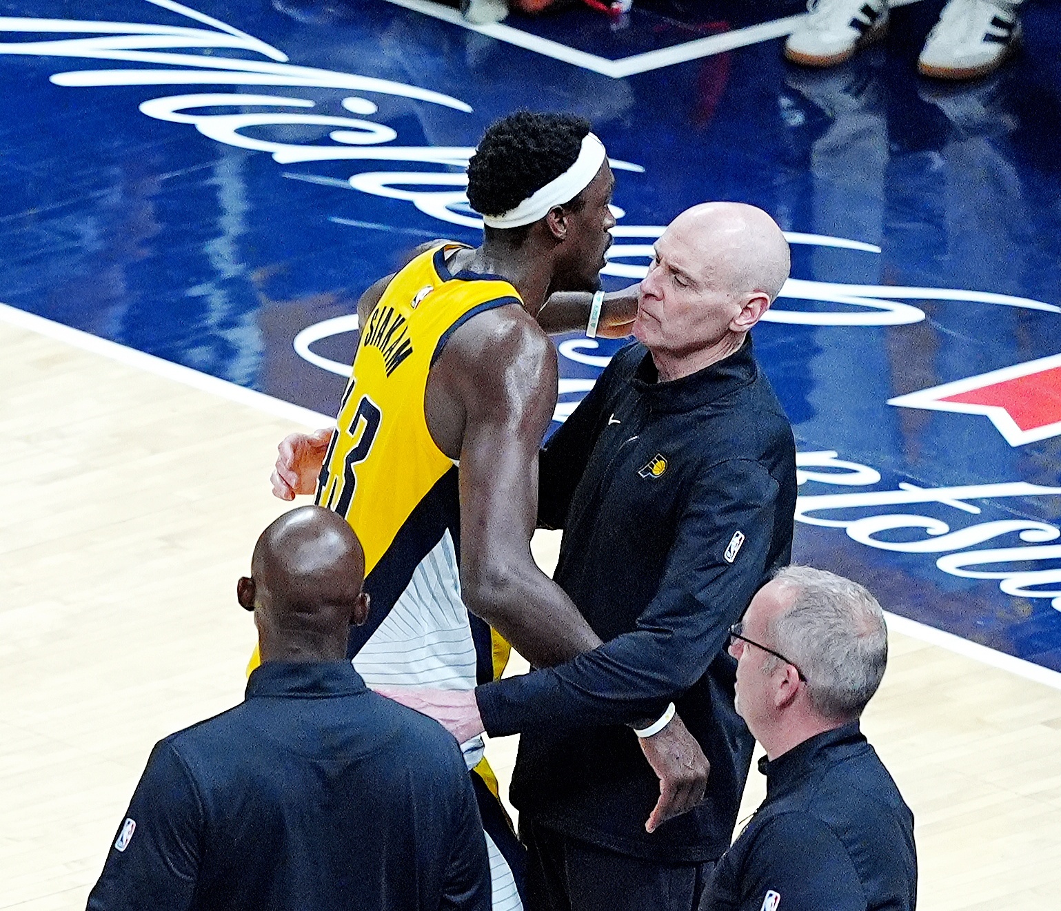 九游体育实况比分-NBA彩经：步行者击退骑士 热火力拼森林狼 湖人难胜鹈鹕